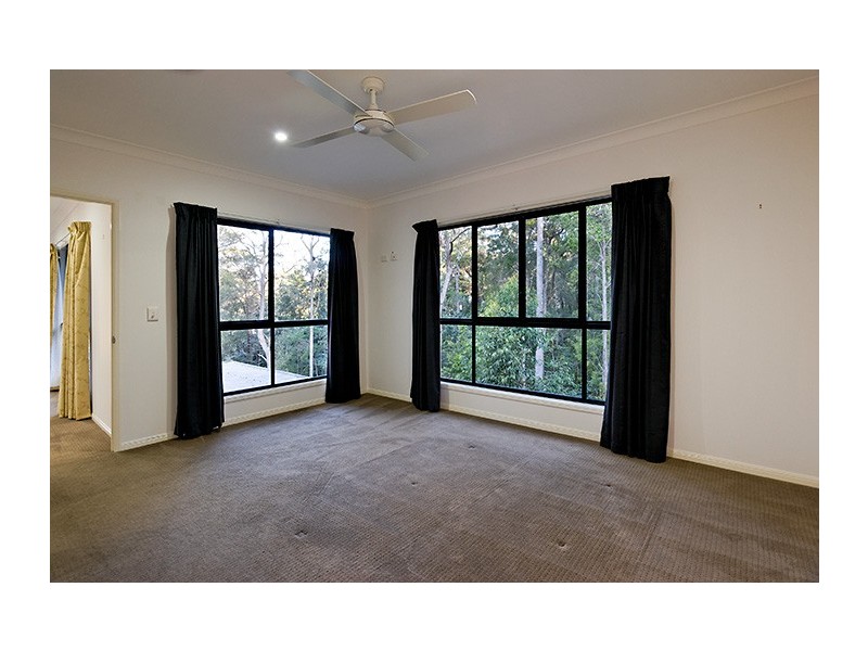 2/5 Wildwood Place, Mooloolah Valley QLD 4553