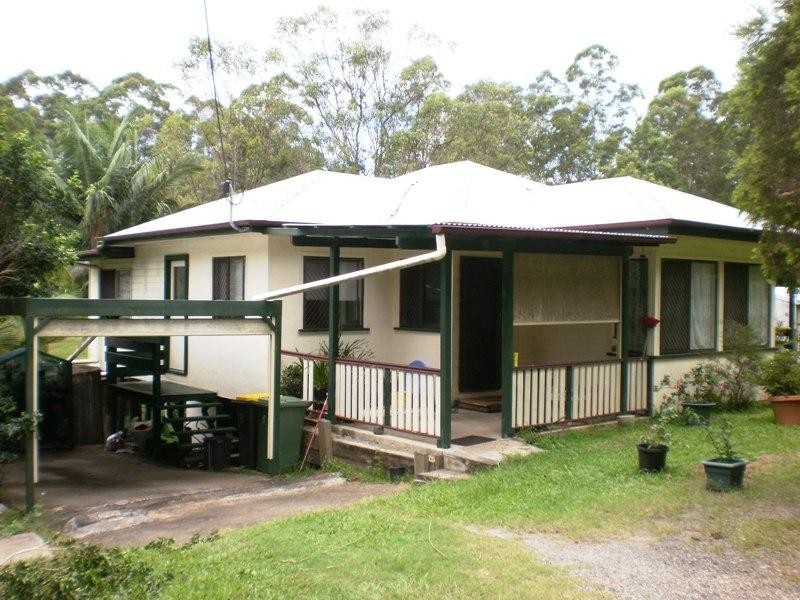 51 Chevallum School Road, Chevallum QLD 4555