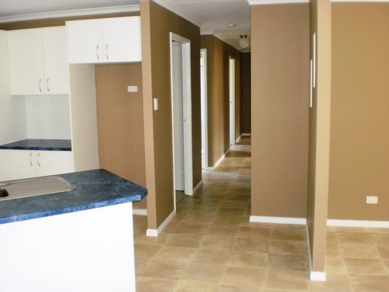 7 Tuckers Creek Drive, Nambour QLD 4560