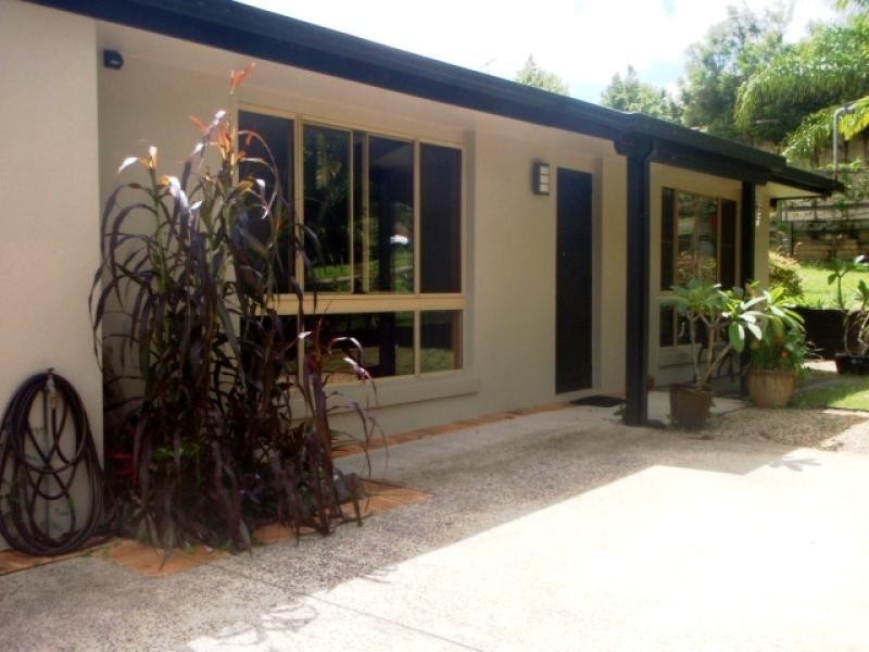 3 Aminga Court, Palmwoods QLD 4555