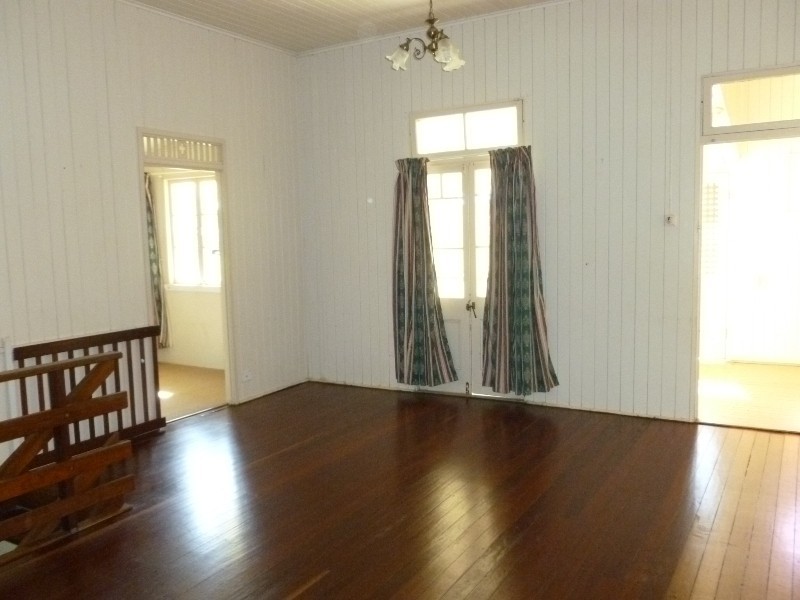 11 Hill Street, Palmwoods QLD 4555
