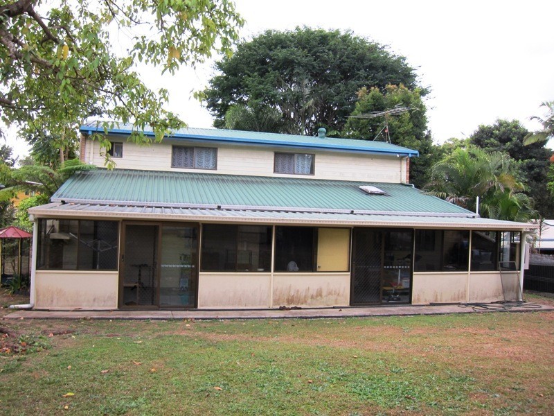4 Roberts Street, Palmwoods QLD 4555