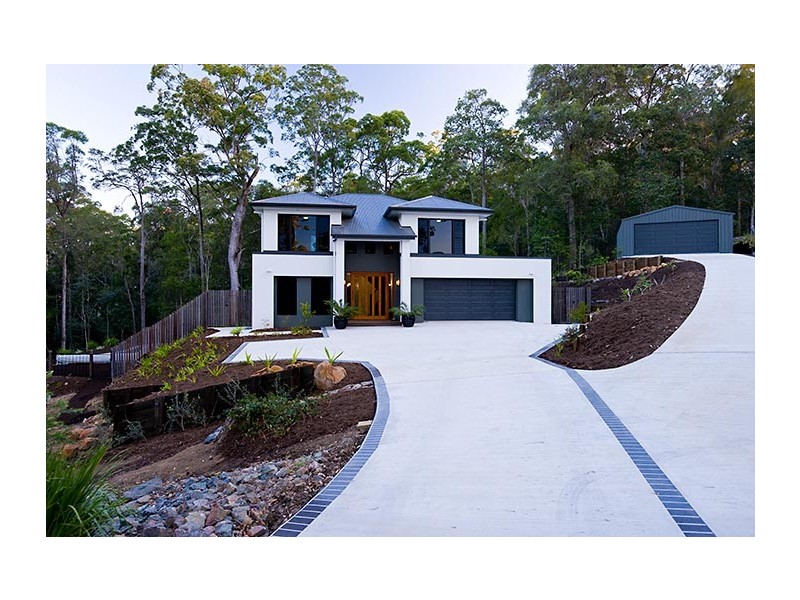 5 Wildwood Place, Mooloolah Valley QLD 4553