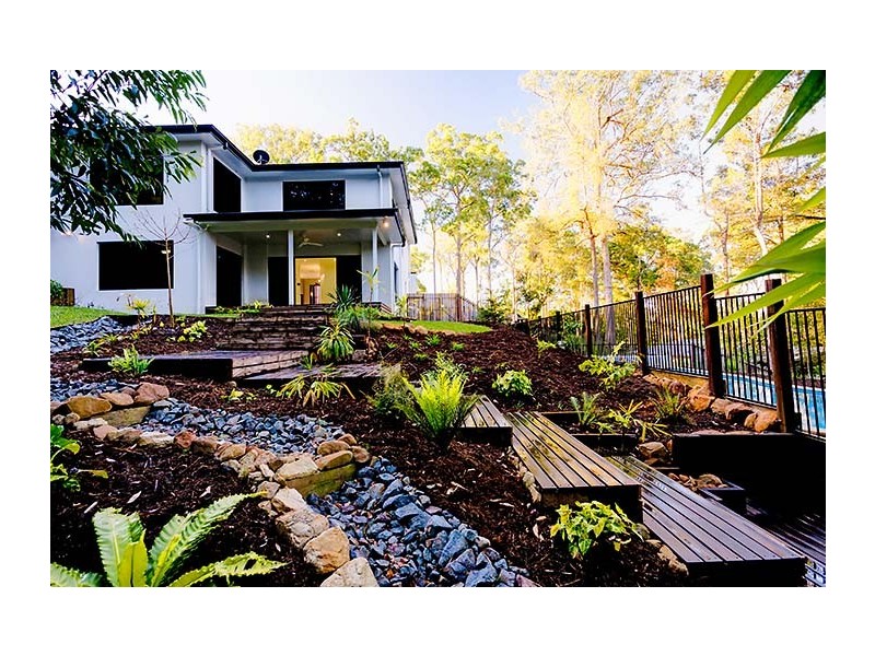 5 Wildwood Place, Mooloolah Valley QLD 4553