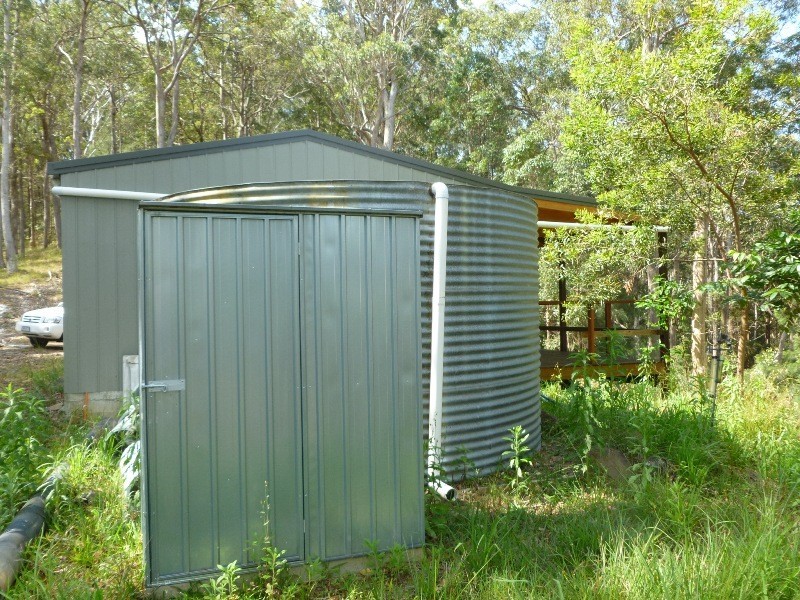 255 Hunchy Road, Hunchy QLD 4555