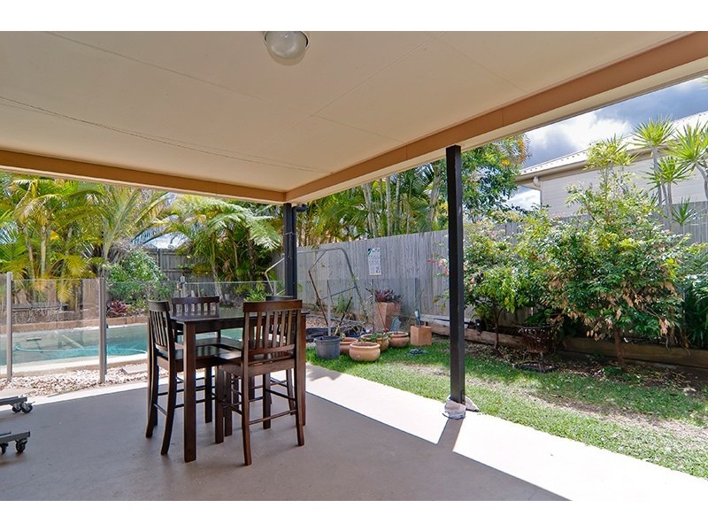 14 Petigrain Ave, Palmwoods QLD 4555