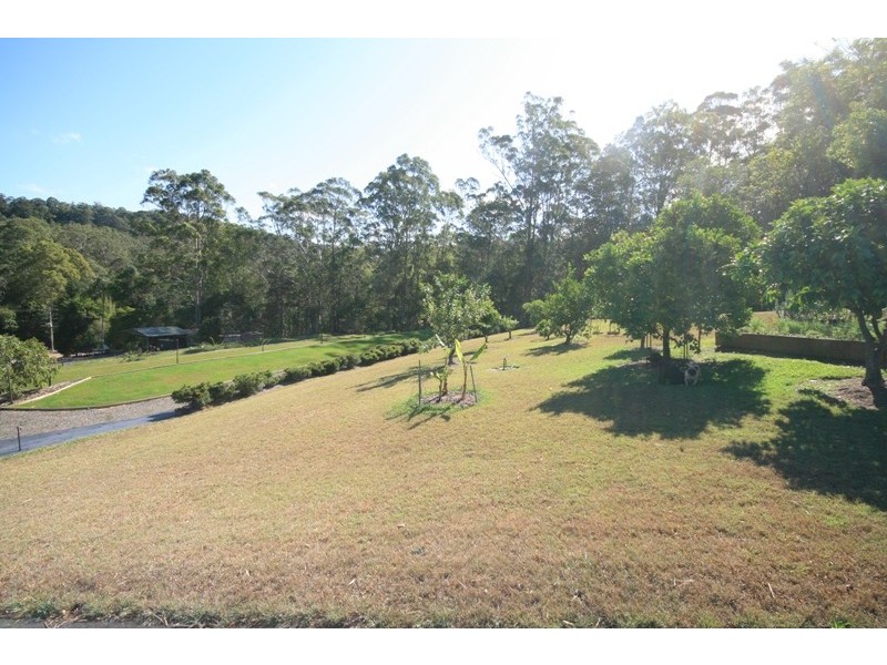 240 Paskins Road, Palmwoods QLD 4555