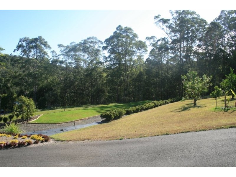 240 Paskins Road, Palmwoods QLD 4555