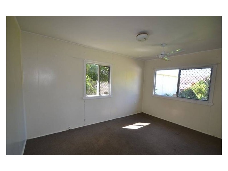 6 Church Street, Palmwoods QLD 4555