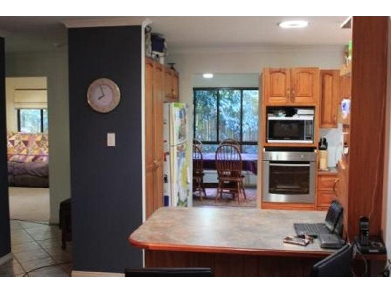 3 Camelia Court, Palmwoods QLD 4555