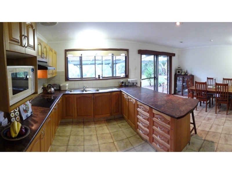 36 Smith Drive, Mooloolah Valley QLD 4553