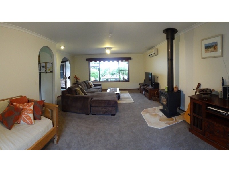 36 Smith Drive, Mooloolah Valley QLD 4553