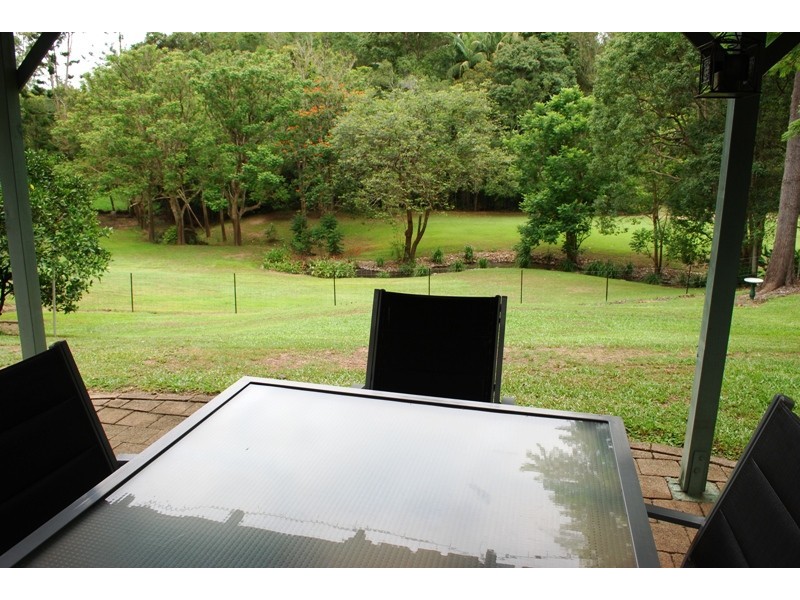 36 Smith Drive, Mooloolah Valley QLD 4553