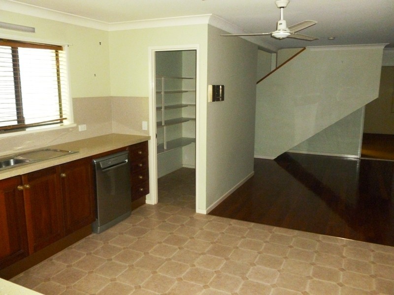 197 Panorama Drive, Rosemount QLD 4560