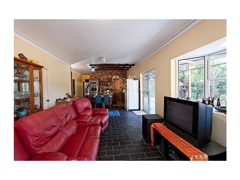 3 Cheviot Road, Palmwoods QLD 4555
