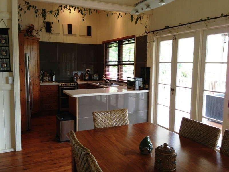 16 Clinton Court, Glenview QLD 4553