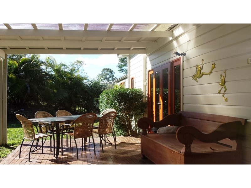 16 Clinton Court, Glenview QLD 4553