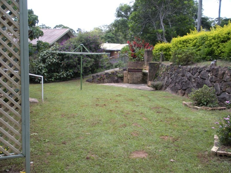 2 Inglewood Court, Palmwoods QLD 4555