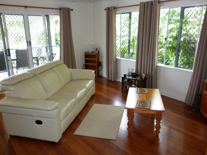 27 Aspland Street, Nambour QLD 4560