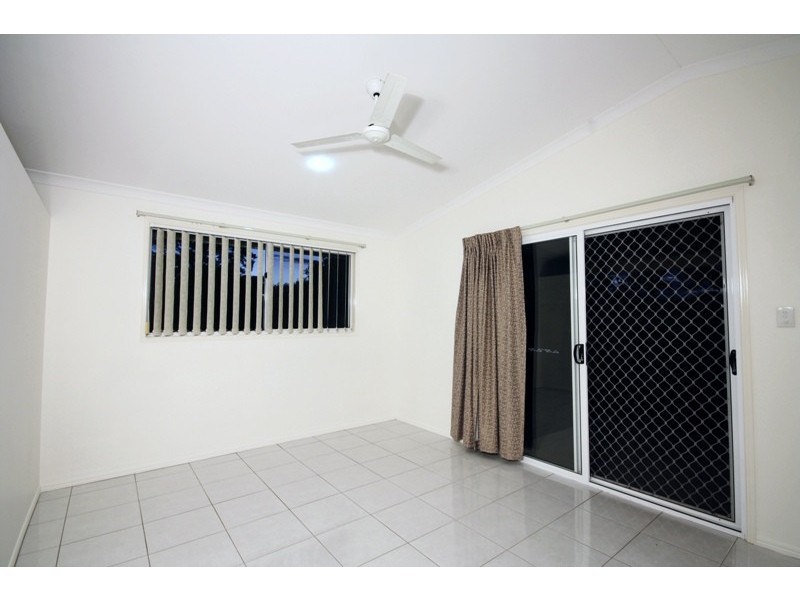 37 Smith Drive, Mooloolah Valley QLD 4553