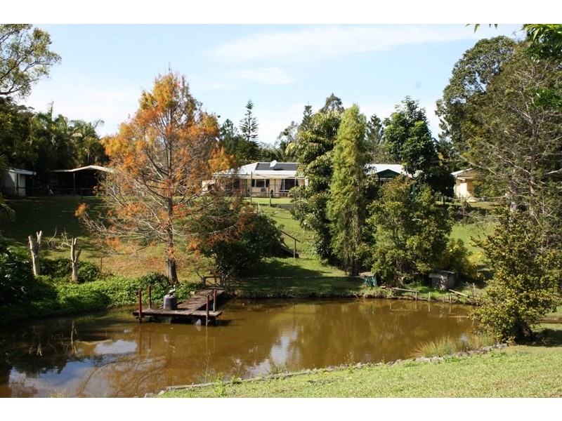 37 Smith Drive, Mooloolah Valley QLD 4553