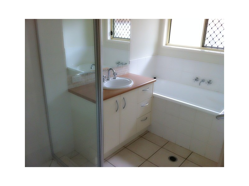 4 Flame Tree Court, Palmwoods QLD 4555