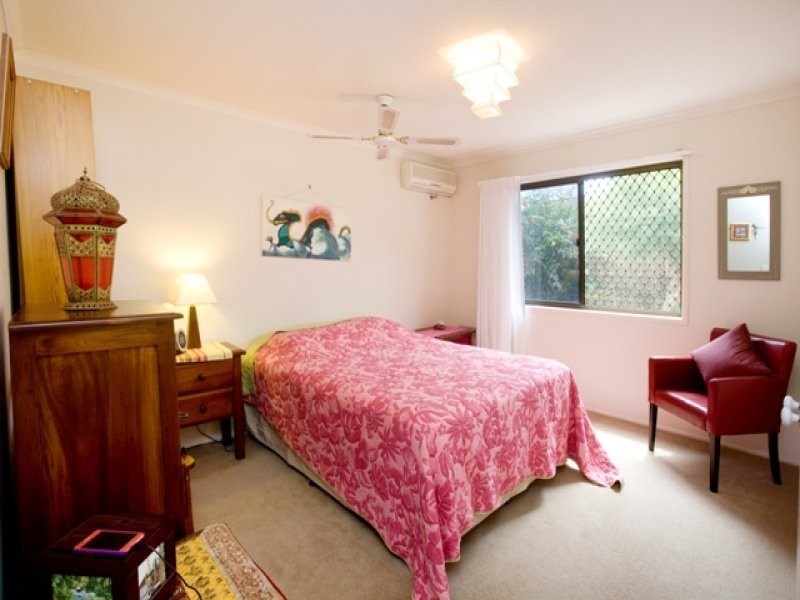 2/9 Point Cartwright Drive, Buddina QLD 4575