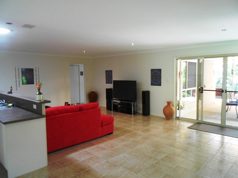 6 Red Ash Court, Palmwoods QLD 4555