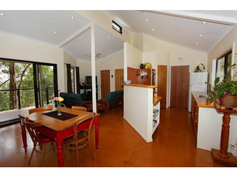 63 Ratcliffe Rd, Palmwoods QLD 4555