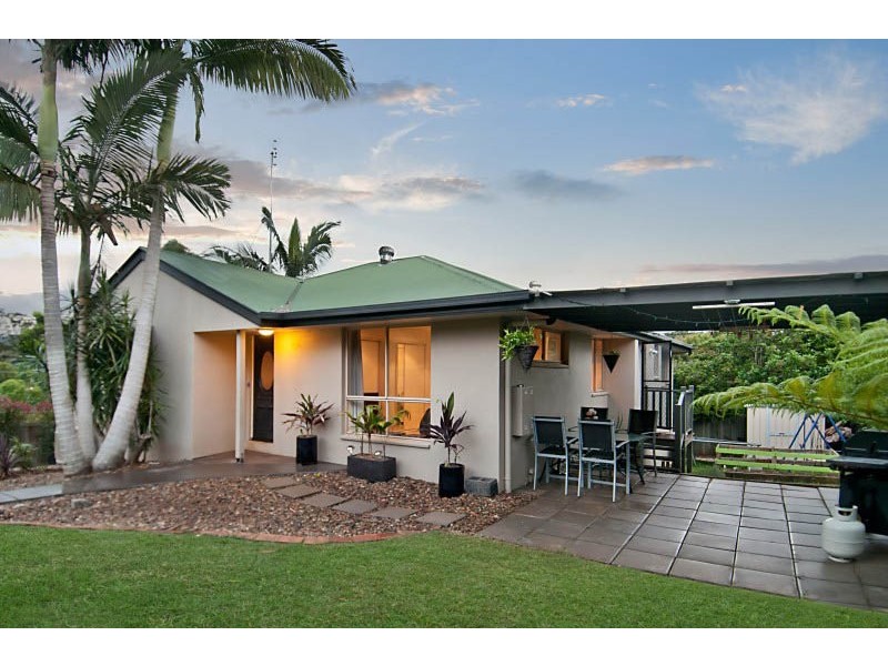 1 Camelia Court, Palmwoods QLD 4555