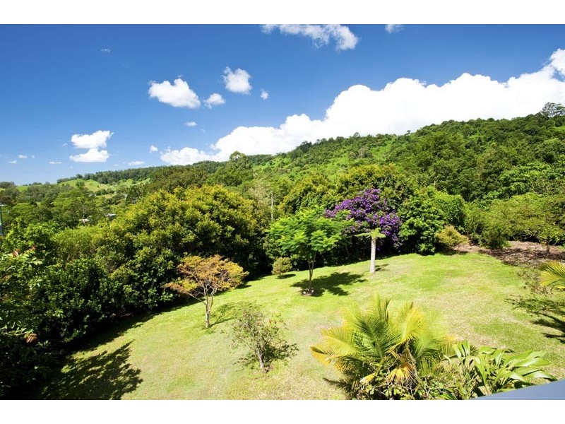 813 Hunchy Road, Hunchy QLD 4555
