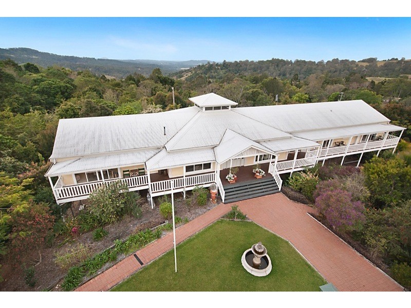 813 Hunchy Road, Hunchy QLD 4555