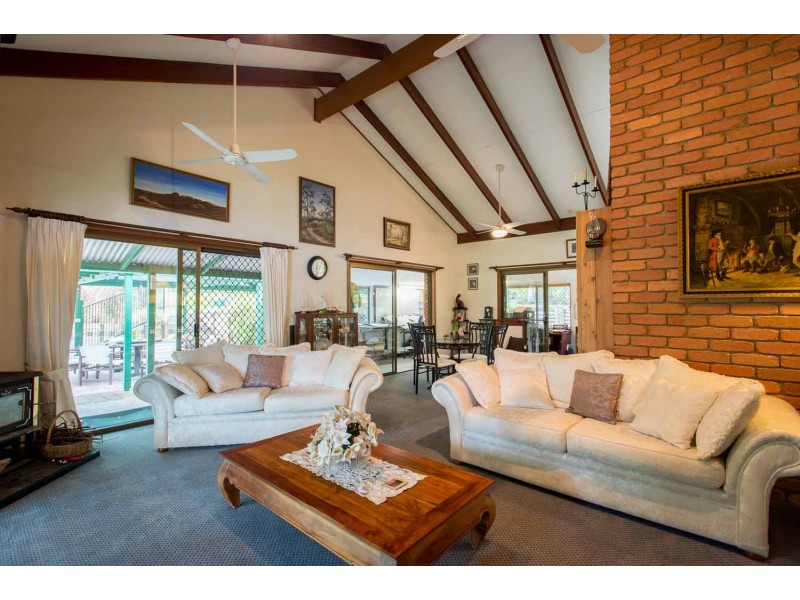 487 Glenview Road, Glenview QLD 4553