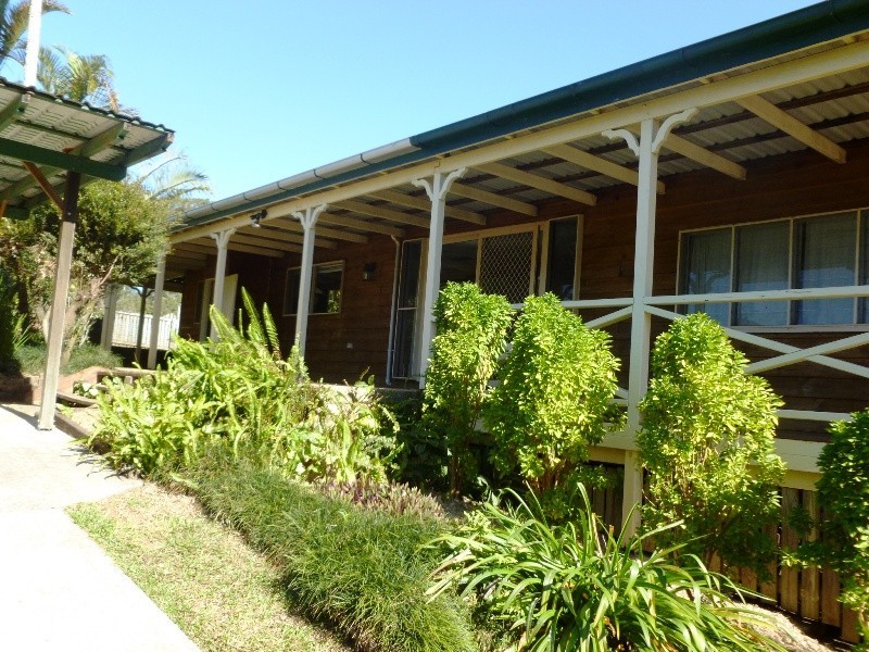 16 Kolora  Place, Palmwoods QLD 4555