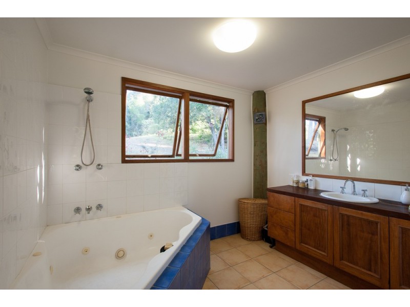 731 Hunchy Road, Palmwoods QLD 4555