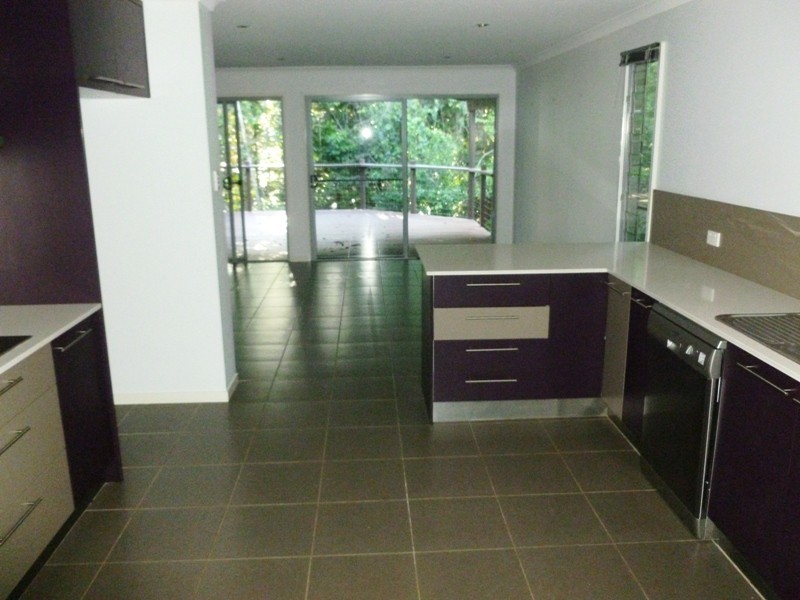 30 Yellow Cedar Place, Palmwoods QLD 4555