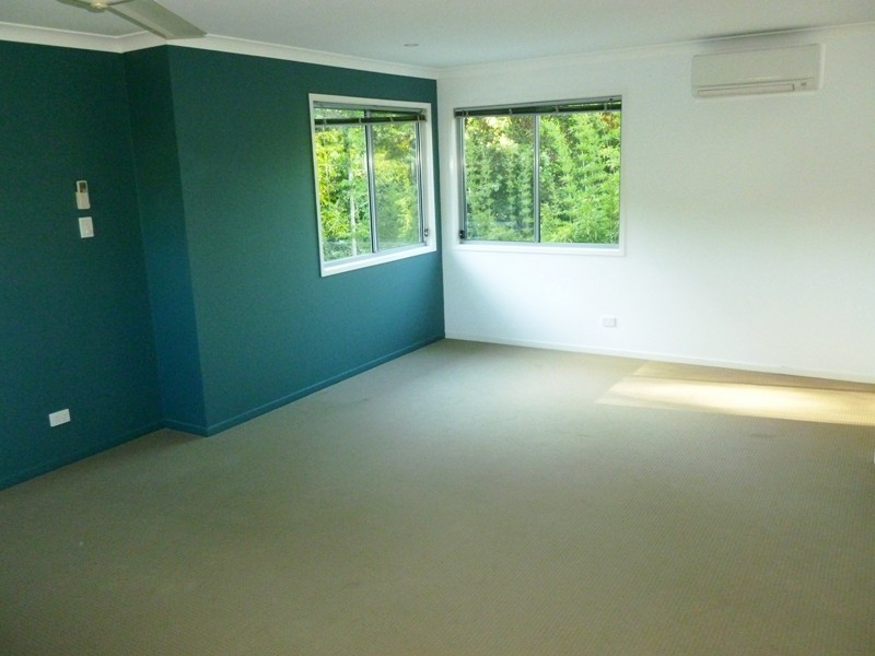 30 Yellow Cedar Place, Palmwoods QLD 4555
