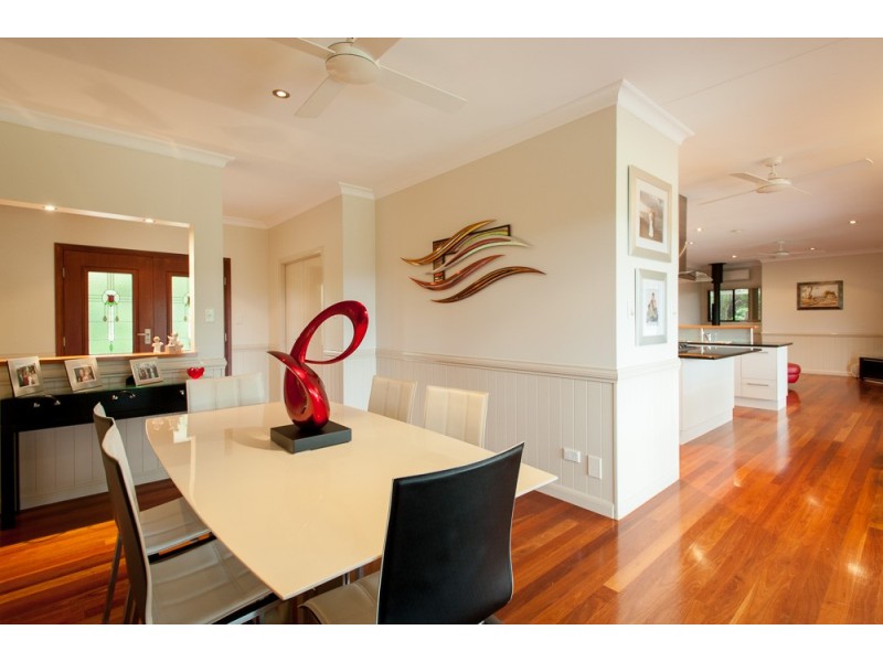 15 Upper Rosemount Road, Rosemount QLD 4560