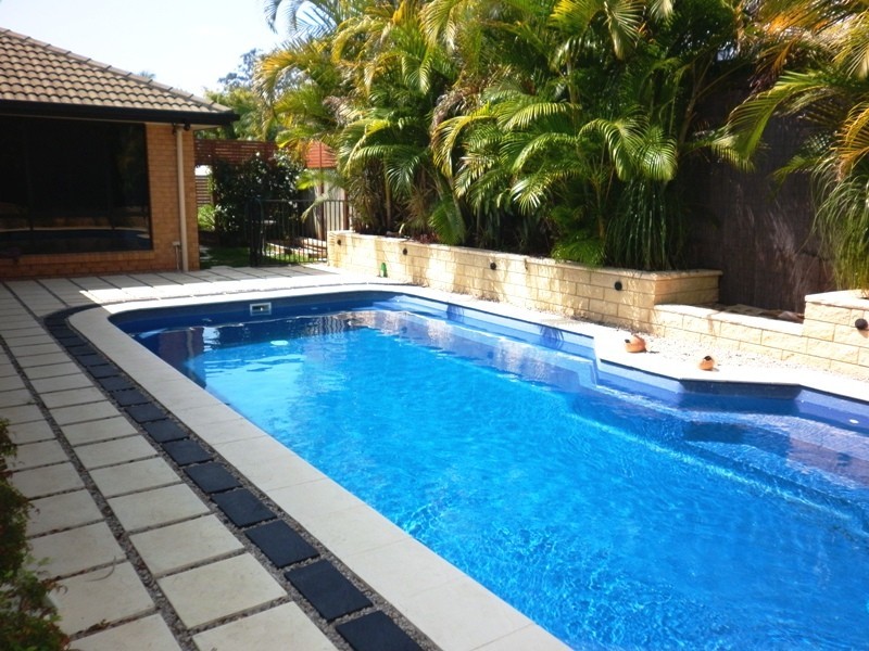 8 Yellow Cedar Place, Palmwoods QLD 4555