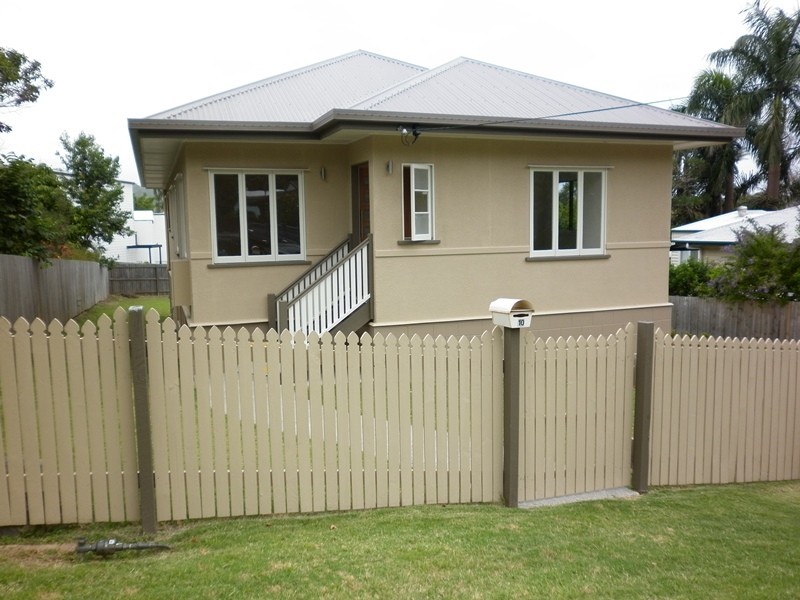 10 Cope Street, Nambour QLD 4560