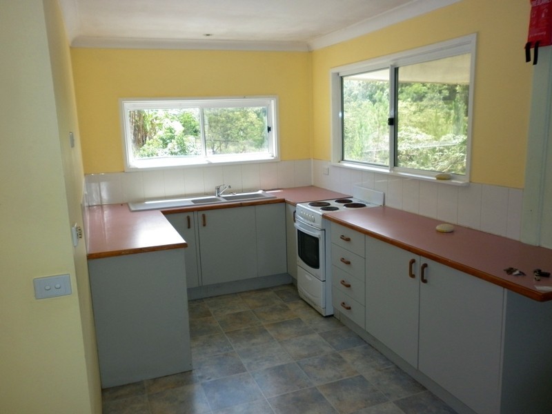 128 Winston Road, Palmwoods QLD 4555