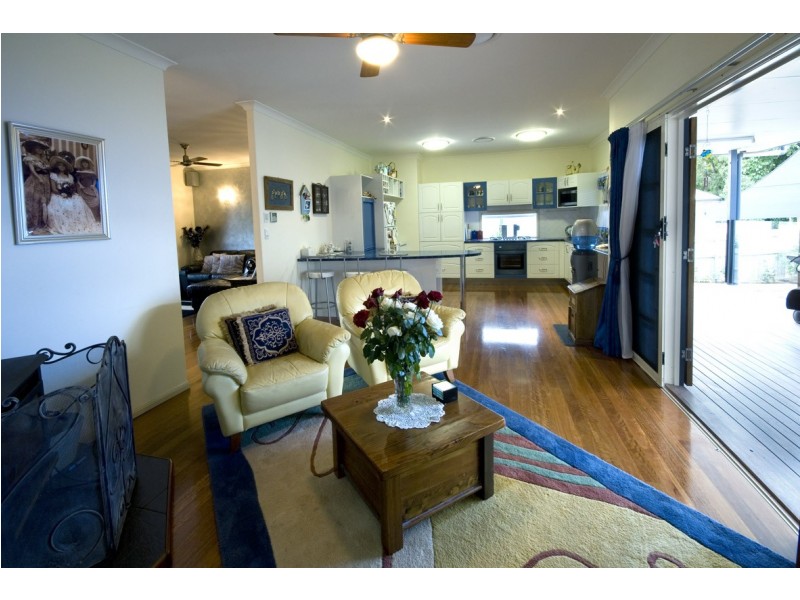 8 Picca Place, Palmwoods QLD 4555