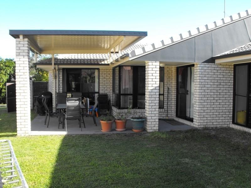 3 Dixon Court, Mooloolah Valley QLD 4553