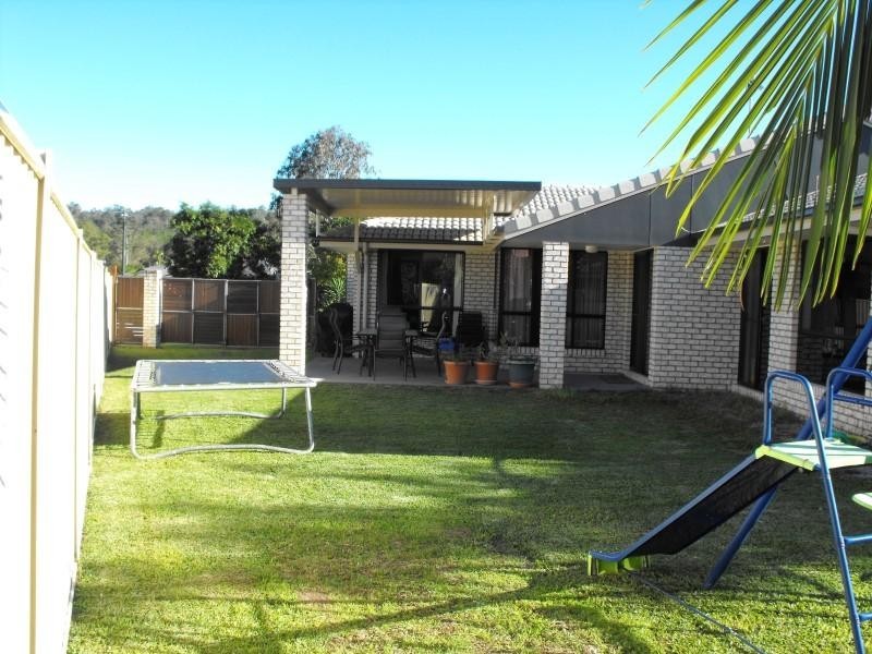 3 Dixon Court, Mooloolah Valley QLD 4553