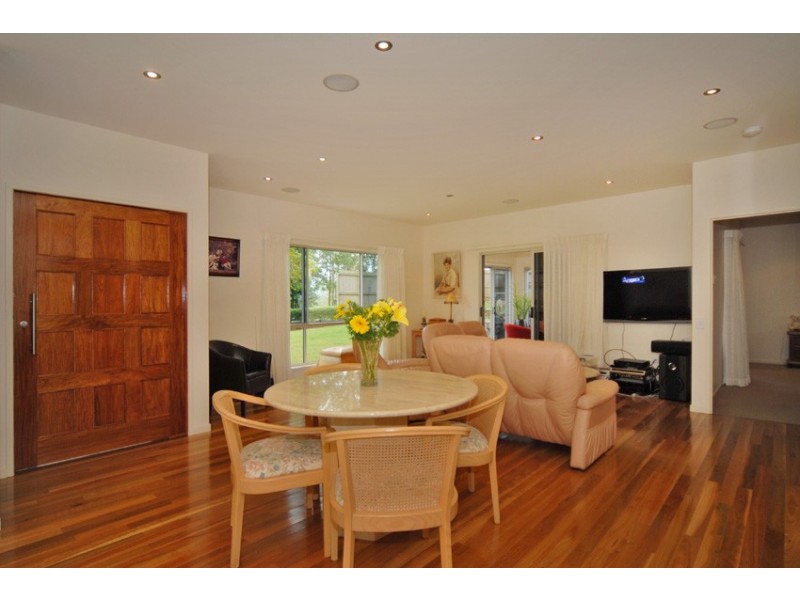4 Churchill Street, Palmwoods QLD 4555