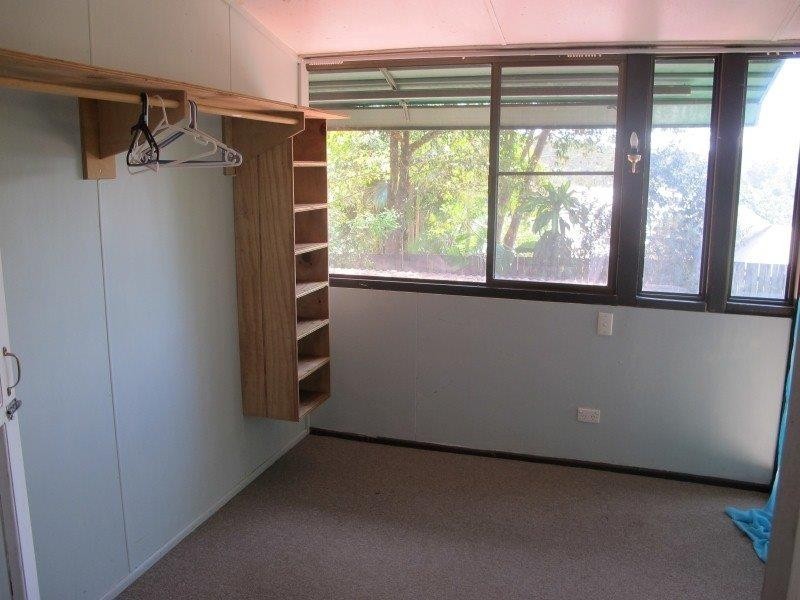 57 Andersen Rd, Mooloolah Valley QLD 4553