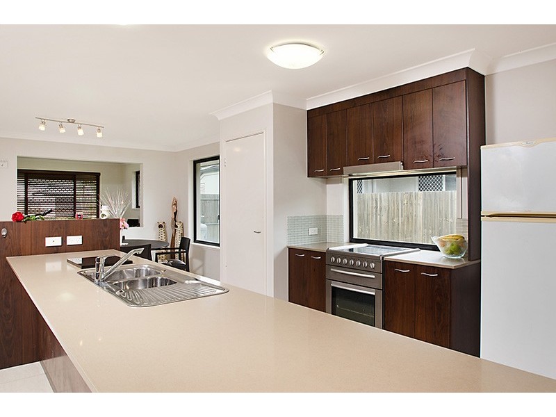 15 Fairy Wren Court, Beerwah QLD 4519