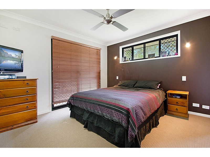 15 Fairy Wren Court, Beerwah QLD 4519