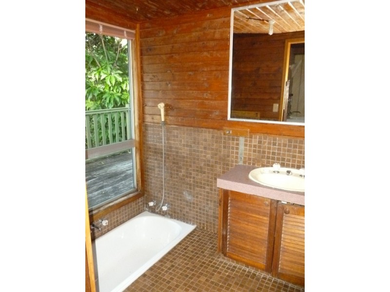 40 Country Road, Palmwoods QLD 4555