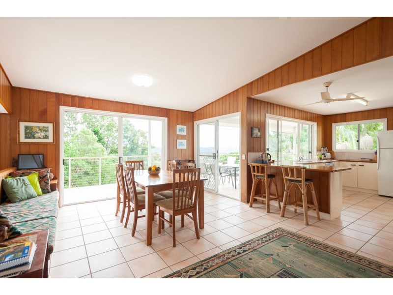 15-17 Towen View Court, Towen Mountain QLD 4560
